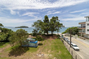 Apto frente mar com vista para a ilha CCA201